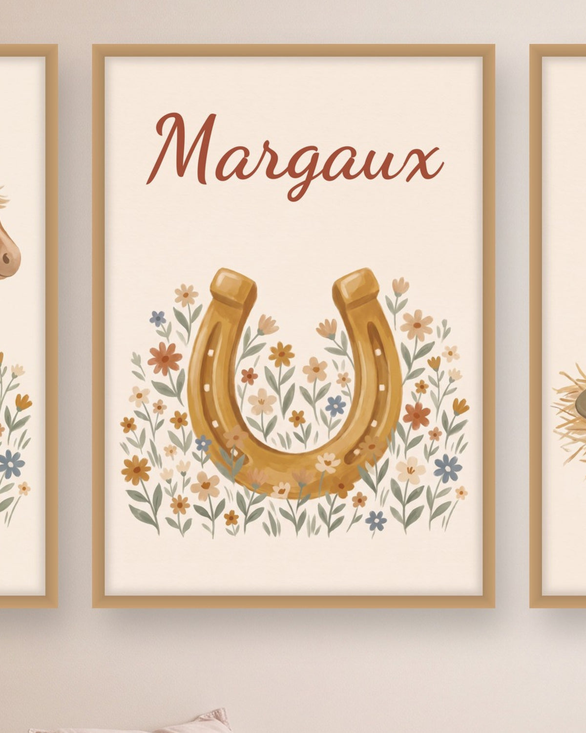 Affiche cheval personnalisée, lot de 3 affiches équitation et prénom : le fer à cheval fleuri sous le prénom