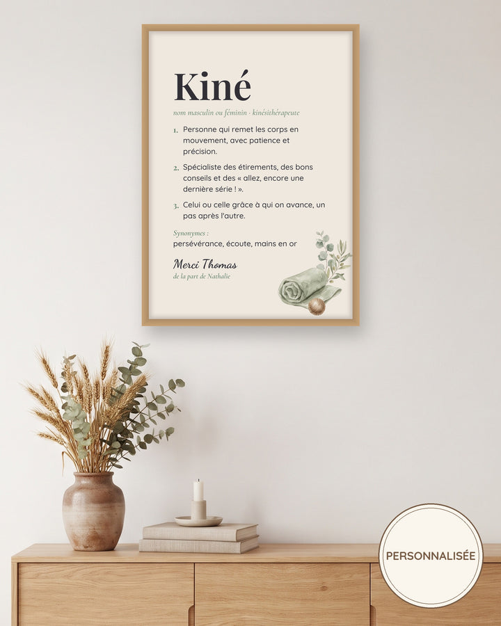 Affiche définition kiné personnalisée, cadeau avec prénom : l’affiche encadrée, exemple personnalisé