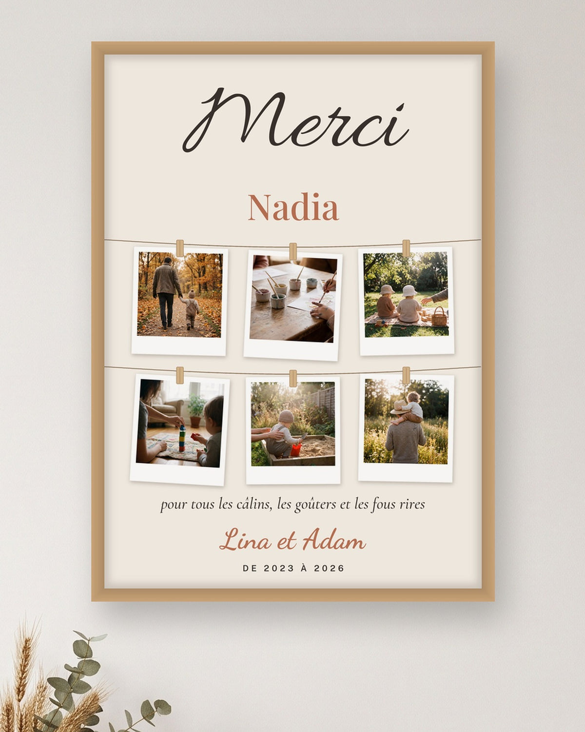 Affiche merci nounou avec photos personnalisée, 6 polaroïds : gros plan sur l’affiche encadrée