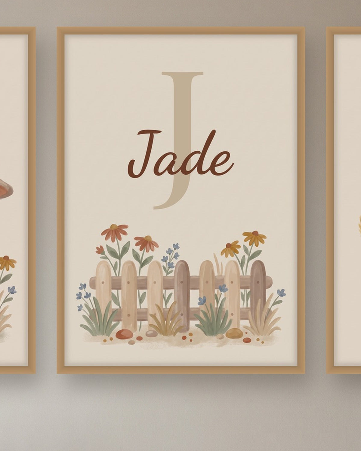 Lot de 3 affiches bébés animaux de la ferme : l’affiche du milieu avec le prénom, exemple personnalisé