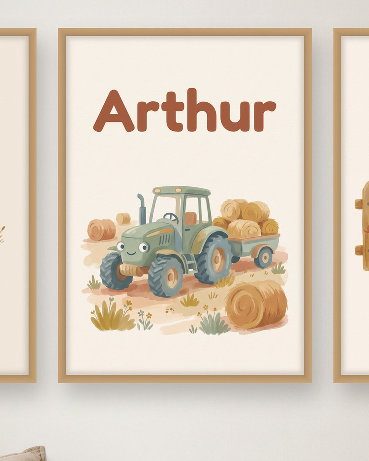 Lot de 3 affiches tracteur et ferme aquarelle : l’affiche du milieu avec le prénom, exemple personnalisé