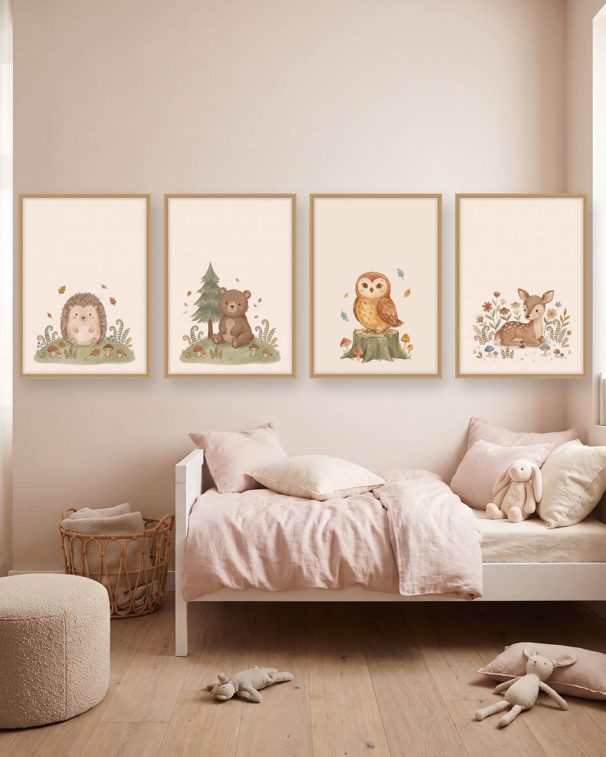 Lot de 4 affiches animaux de la forêt aquarelle, avec ou sans prénom : les affiches sans prénom, encadrées